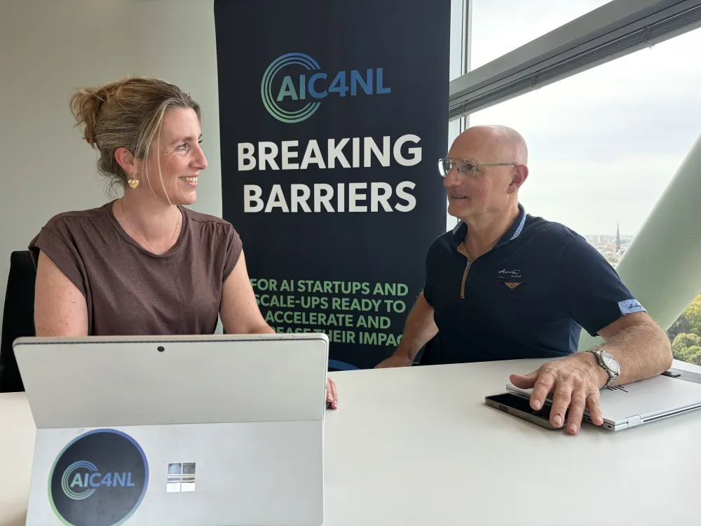 Anita Lieverdink van AIC4NL - Breaking Barriers en Paul Simons van Octrooicentrum Nederland